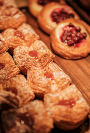 Halepuna Bakery Items