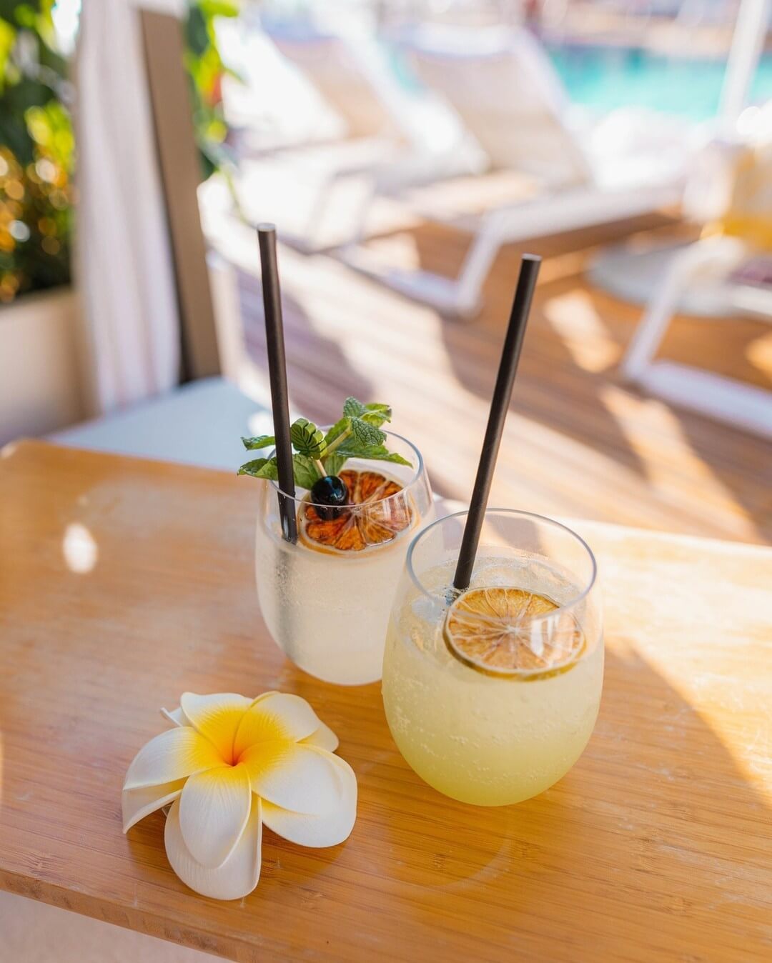 Cocktails at Halepuna