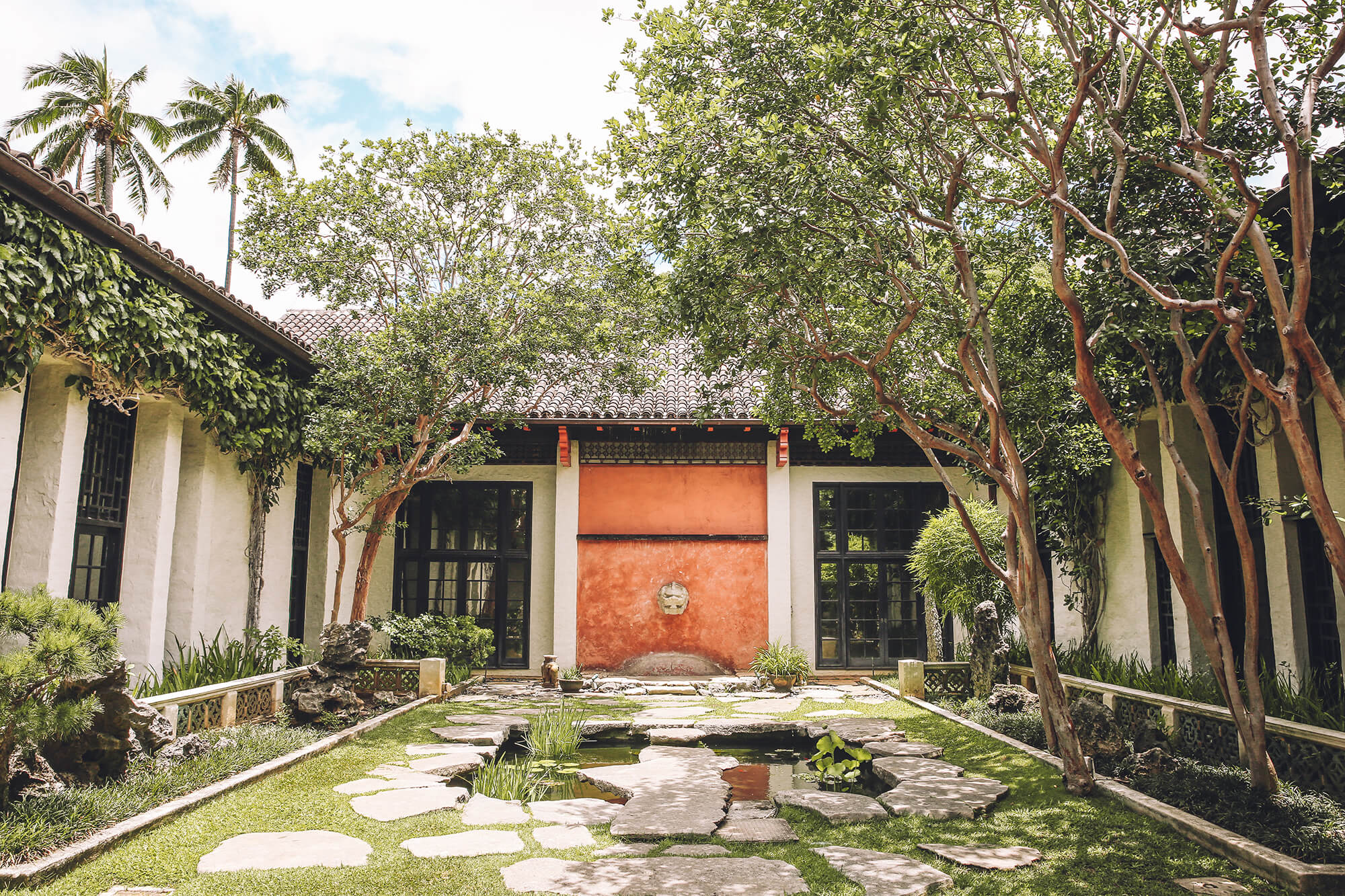 Honolulu Museum of Art Courtyard