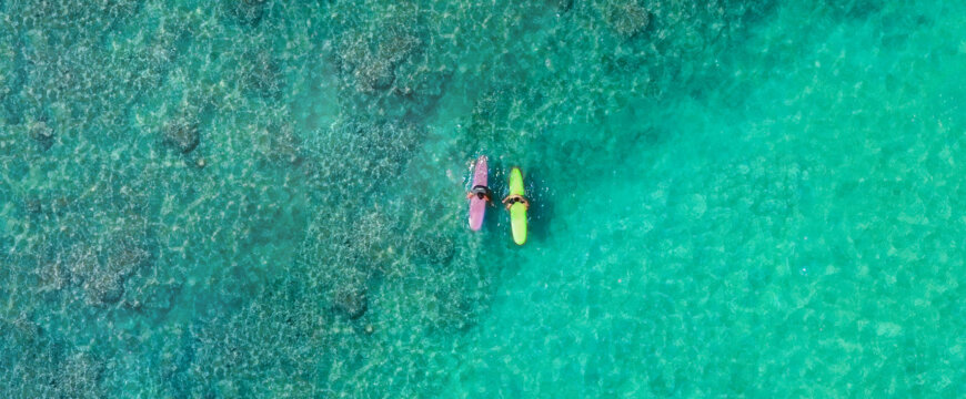waikiki surfing